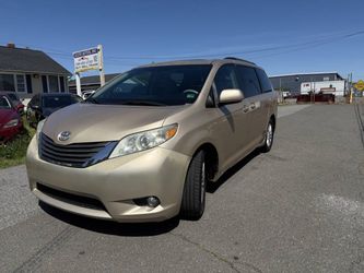 2011 Toyota Sienna