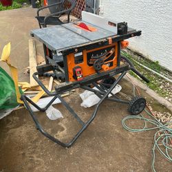 Ridgid Table Saw With Rolling Stand 