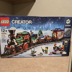 Lego Winter Holiday Train 