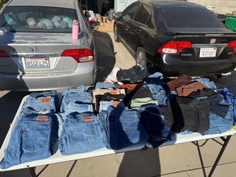 levi jeans