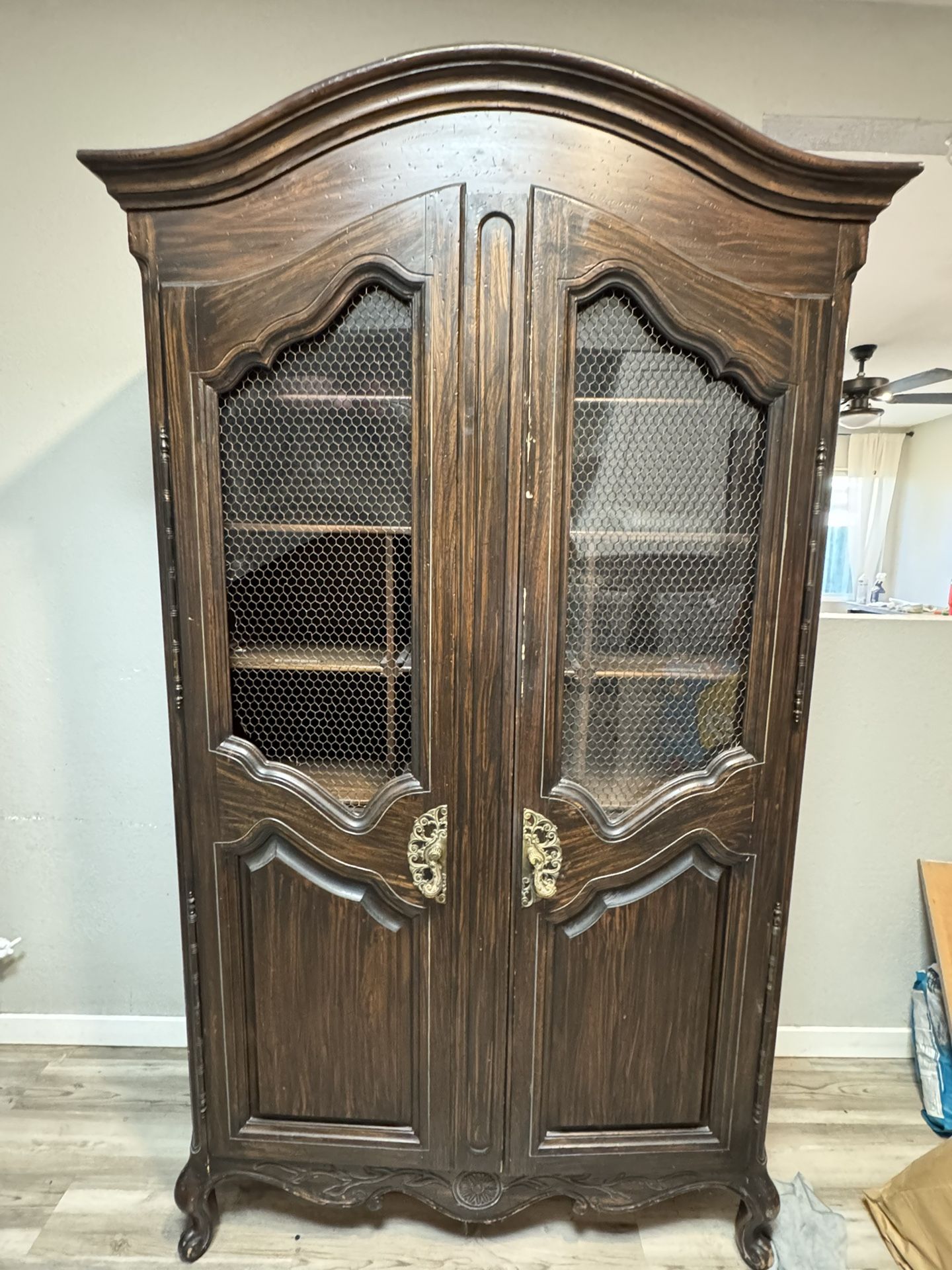 Armoire