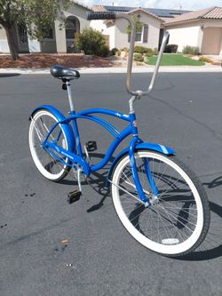 Schwinn Legacy Cruiser 26 inch