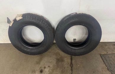 Set of 2 All-Season Tires