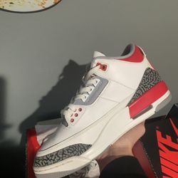 Jordan 3 Fire Red