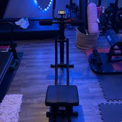 Abdominal crunch machine