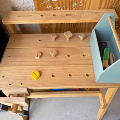 Wooden Play Work Bench W/45 Play Pieces