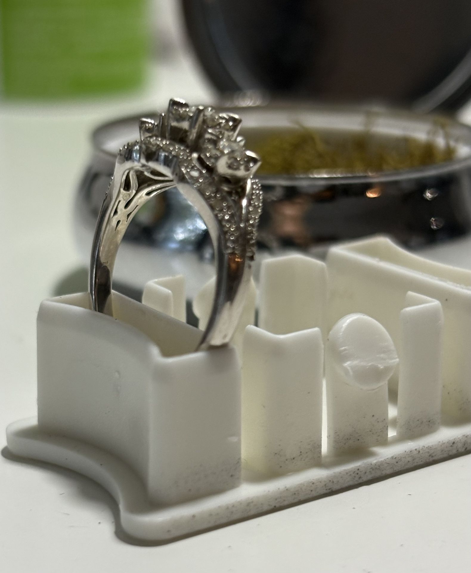 Engagement Ring Brand New Never Worn 10KW 1/2 Ctw 