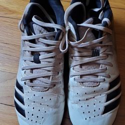 Youth Baseball Cleats