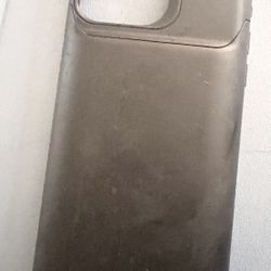 iPhone 15 Pro Max Portable Charger Case