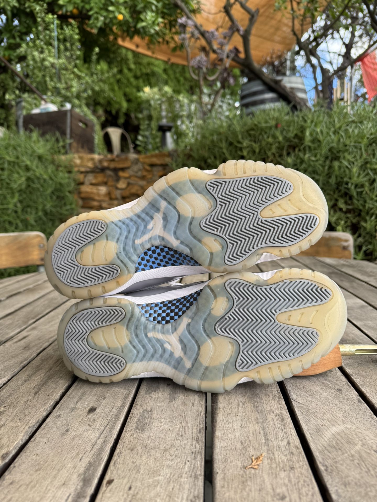 NEW IN BOX 2023 AIR JORDAN 11 RETRO LOW CEMENT GREY 2023 Air Jordan 11 Retro Low  main image 3