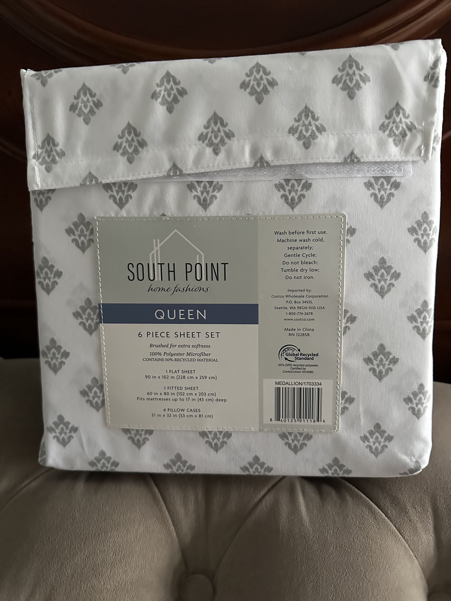 6 Pieces Sheet Set . Queen