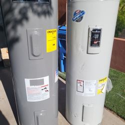 Electric Water Heater 40 Gal In Good Condition And Warranty Works Great 19th Ave And Baseline 
