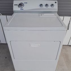 Kenmore gas dryer Heavy duty Large Capacity 