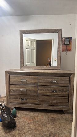 Dresser with mirror