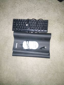Mini Mechanical Keyboard, Mouse, and Mouse Pad Set