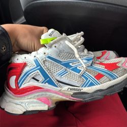 Balenciaga Runner