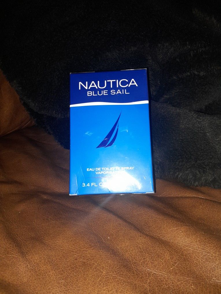 Nautica Blue Sail Cologne Perfume Spray