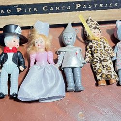 Madame Alexander Lot Of 8Madame Alexander 5” Mini Dolls McDonalds Happy Meal toys 