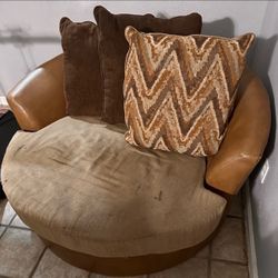 Round Big Sofa