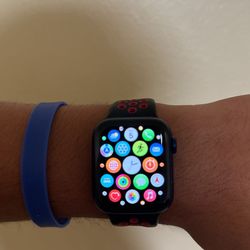 Apple Watch Series 6 