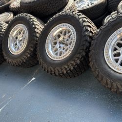 WHEELS KMC GRS 17x9 TOYOTA CHEVY 6x5.5
