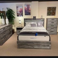 Baystorm Queen Bedroom Set With LED Light 💥 Brand New 💯 Fast Delivery 🚚 