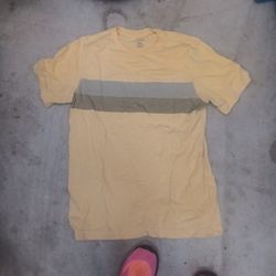 Size M T Shirt 