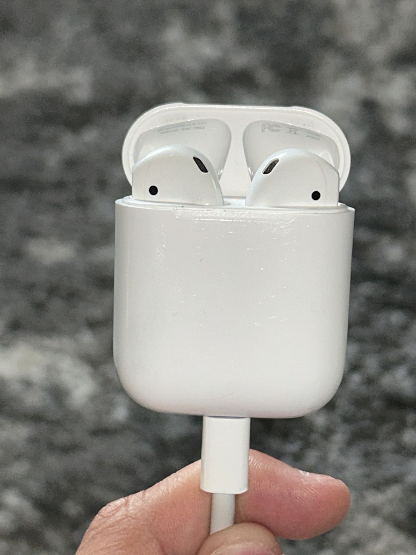 1st Gen AirPods
