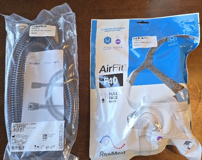 *BRAND NEW* ResMed AirFit F40 Mask and ClimateLineAir 11 tube - $125