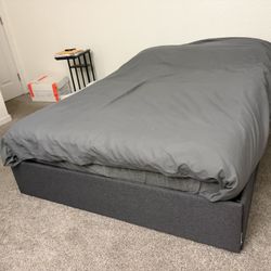 Queen Platform Bed Frame/storage