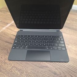 IPad Pro 11 Inche 2nd Generation With Apple Magic Keyboard 