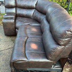 Nice Sofa Set Lmk Best Offer