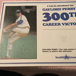 Gaylord Perry 300 Wins 