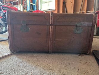 Vintage Military Trunk