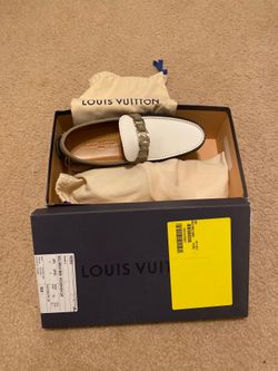 LOUIS VUITTON !!!!!!!! SIZE 9!!!!!!!!!!!!