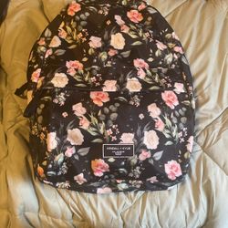 Kendall X Kylie Fleur Print Women’s Backpack