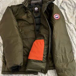 Canada Goose 