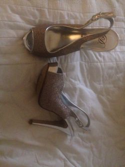 Heels size 7