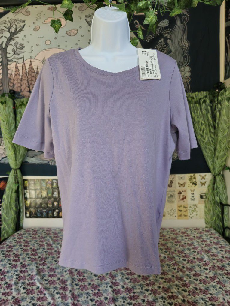 Solid Color Lilac Light Purple Comfortable Soft Shirt Blouse Top Size Medium