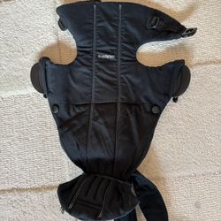 Baby Björn Newborn Carrier 