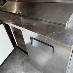 Commercial True 3 Door Cooler 