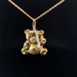 18k Gold Pendant -6.4g