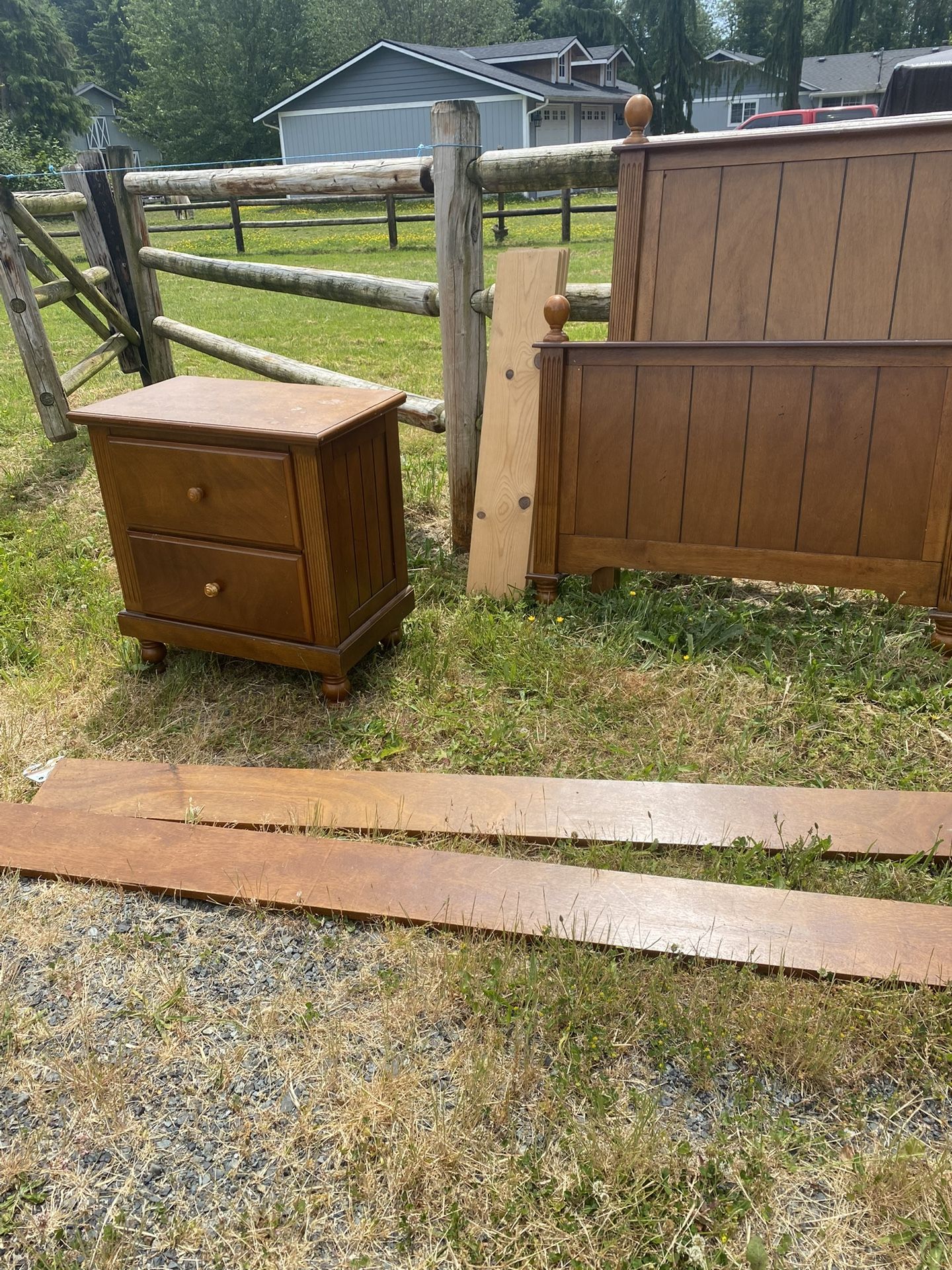Bedroom Furniture Twin Bed