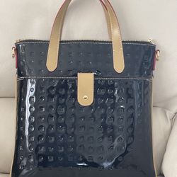 ARCADIA Black Patent Leather Italian Handbag Shoulder Bag crossbody