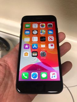 Apple iPhone 8 256GB sprint and boost, clean imei, fully functional
