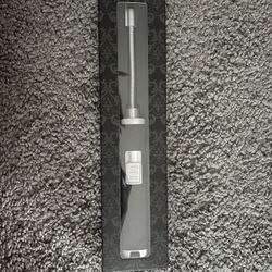 Electric candle lighter