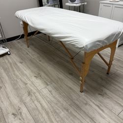 Massage Table 