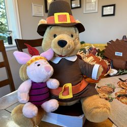 Disney Winnie the Pooh and Piglet Thanksgiving Pilgrims Plush/ Stuffed Animals