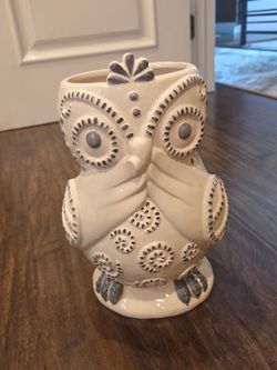 Ceramic Owl Vase