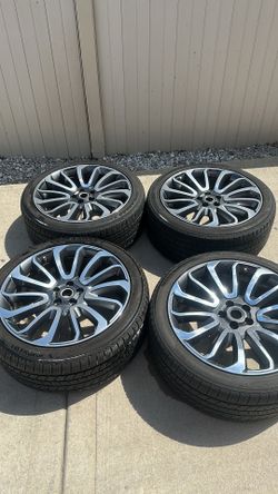 Range Rover rims and tires